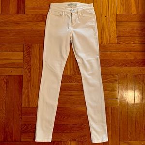 Joe’s Jeans White “The Skinny Fit” size 24